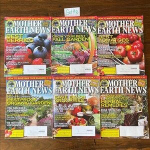 6 Mother Earth News Magazines (Set #B) Six issues 2009 - 2010